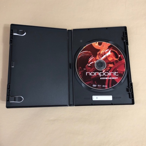 Nonpoint Accompaniment (DVD, 2002) MCA Music Videos Your Signs Endure What a Day - Picture 7 of 8